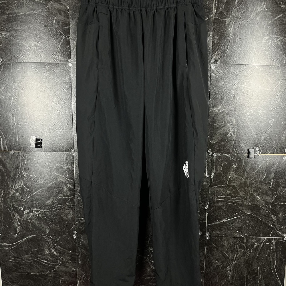 Adidas Men's Black AEROREADY Sweatpants Jogger Large